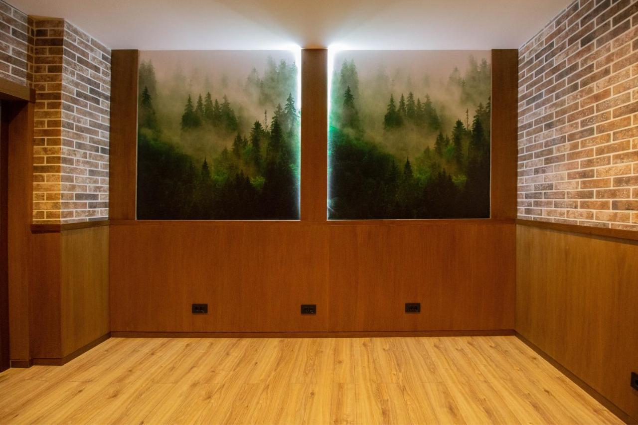 Hotel Berghaus Bucovina à Câmpulung Moldovenesc Extérieur photo